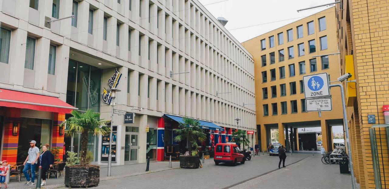 Hotel "Helle Mitte" Berlin Exteriör bild