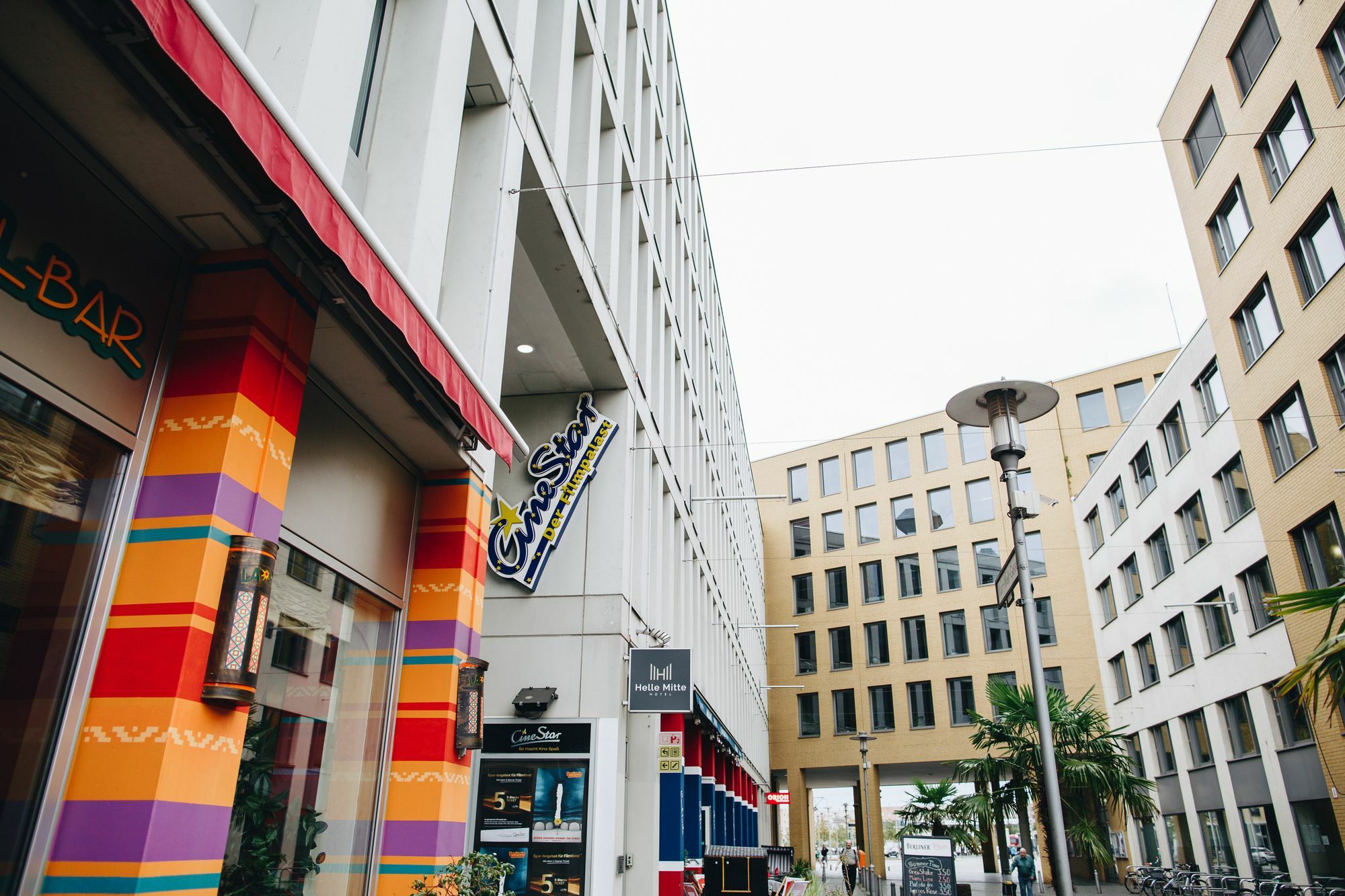 Hotel "Helle Mitte" Berlin Exteriör bild